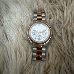 Michael Kors | Rose gold and silver women’s watch